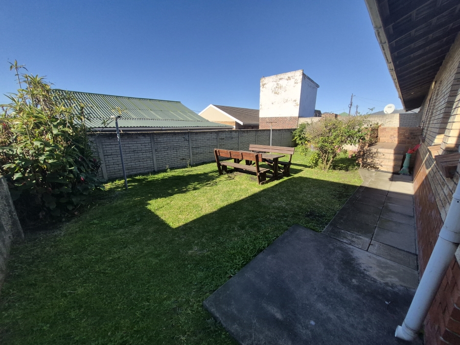 2 Bedroom Property for Sale in West Bank Eastern Cape
